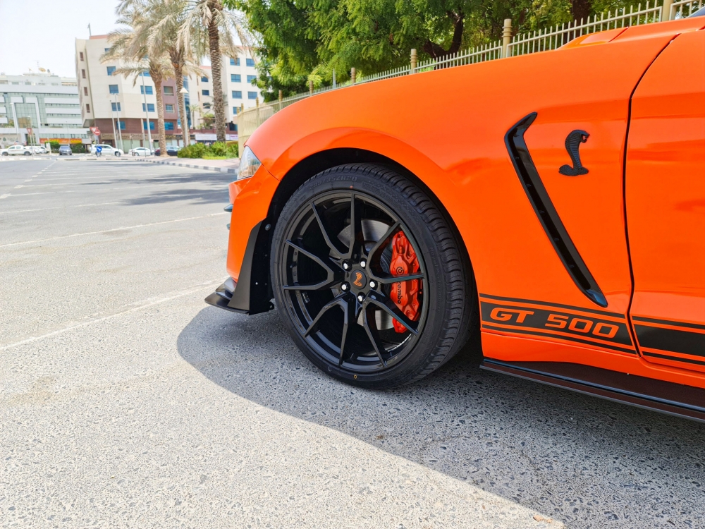 برتقالي فورد موستنغ شيلبي GT500 كيت المكشوفة V4 2020